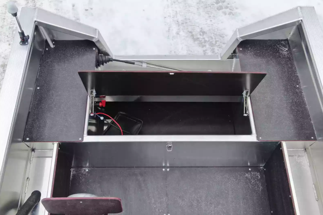 Алюминиевая лодка Неман-400 С в Кирове