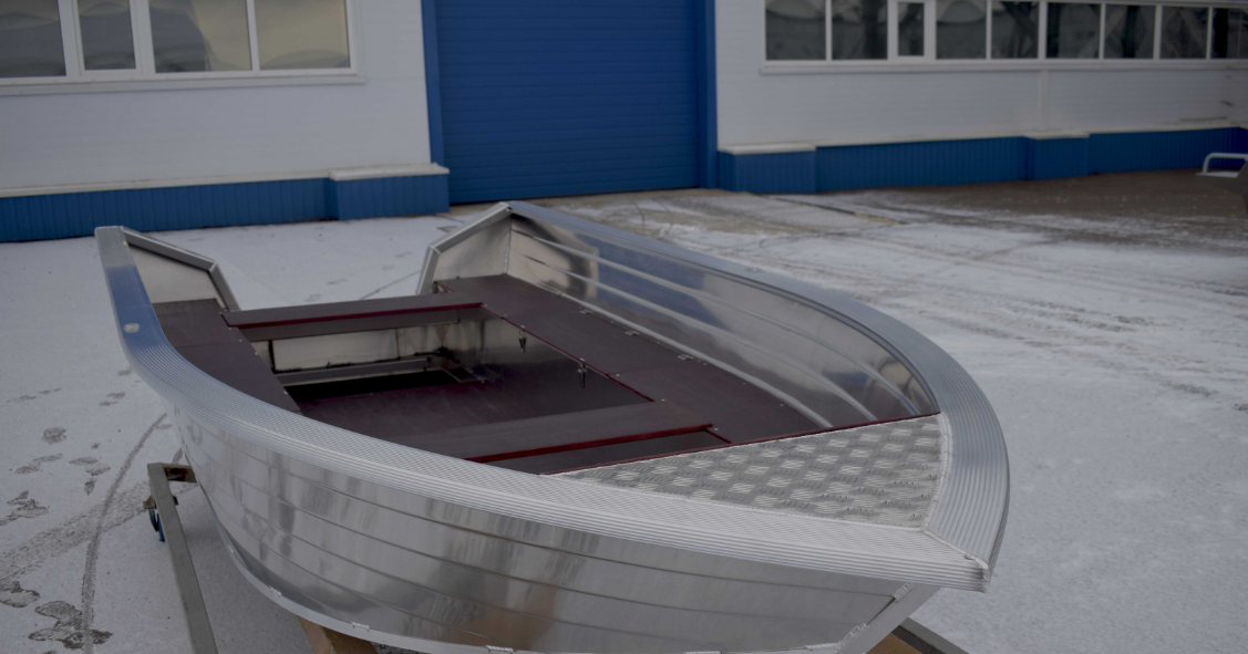 Алюминиевая лодка Неман-400 в Кирове