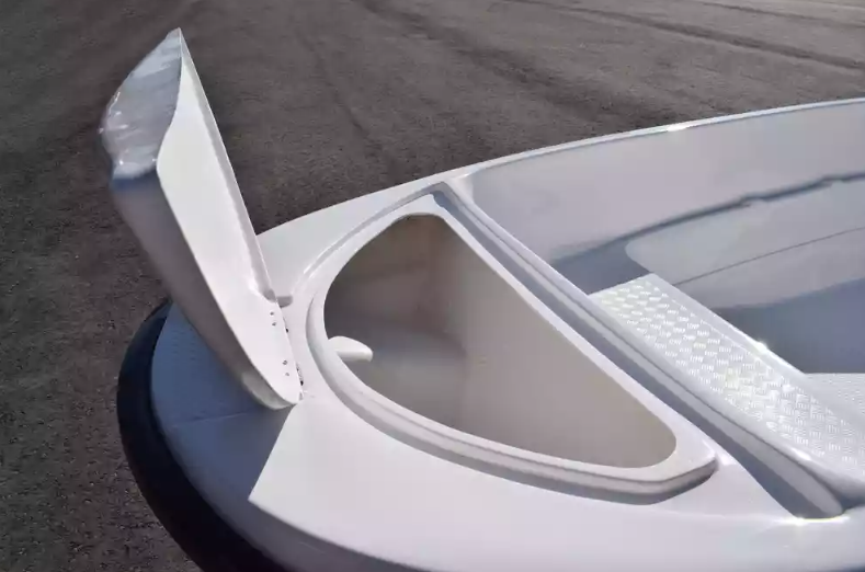 Стеклопластиковая лодка Пингвин (тримаран) в Кирове