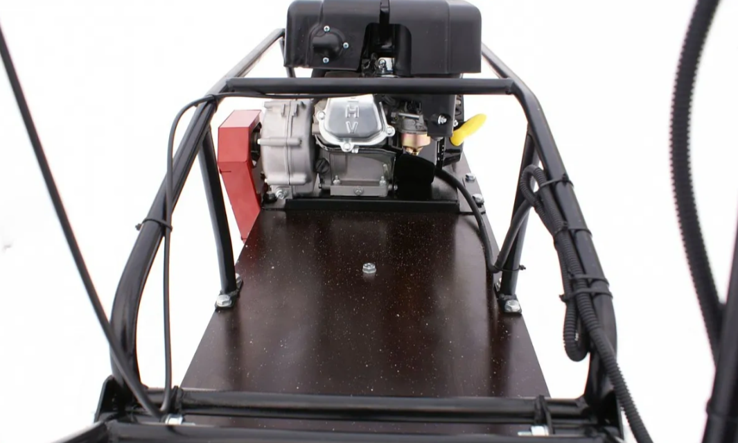 Мотобуксировщик БТС «МАЛЕК» 380/7 БЕЗ э/зап. Б/У в Кирове