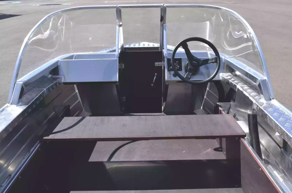Алюминиевая лодка Wyatboat-390 DCM в Кирове