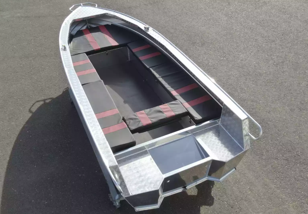 Алюминиевая лодка Wyatboat-390РМ увеличенный борт в Кирове