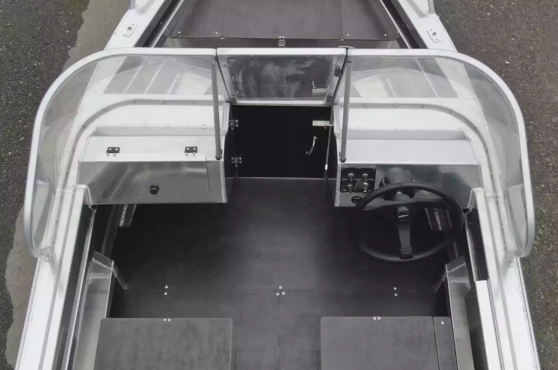 Алюминиевая лодка  Neman-400 DC в Кирове