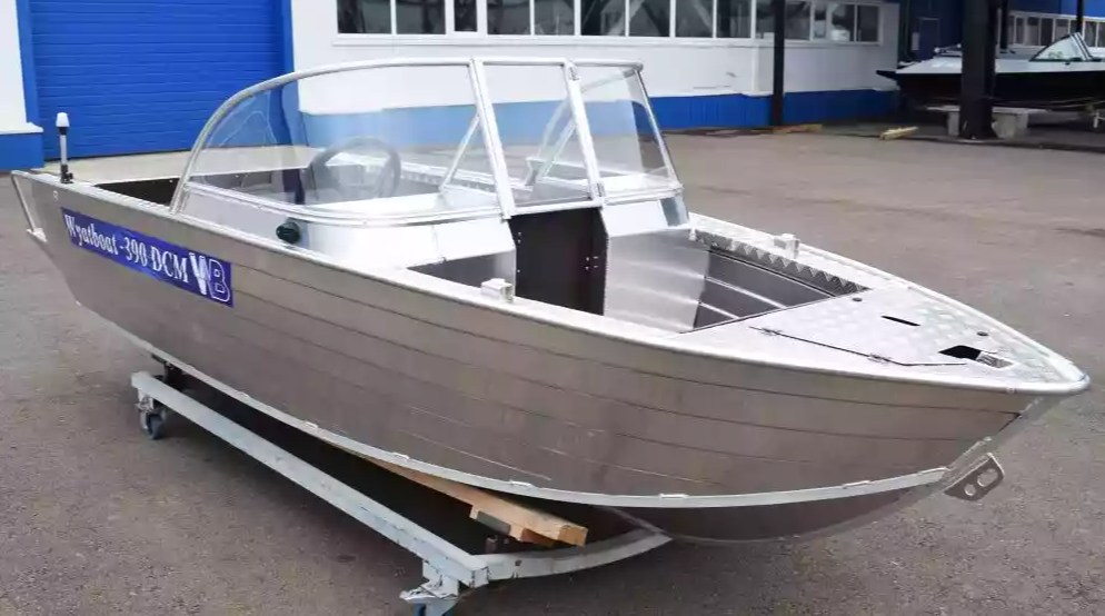 Алюминиевая лодка Wyatboat-390 DCM Увеличенный борт в Кирове