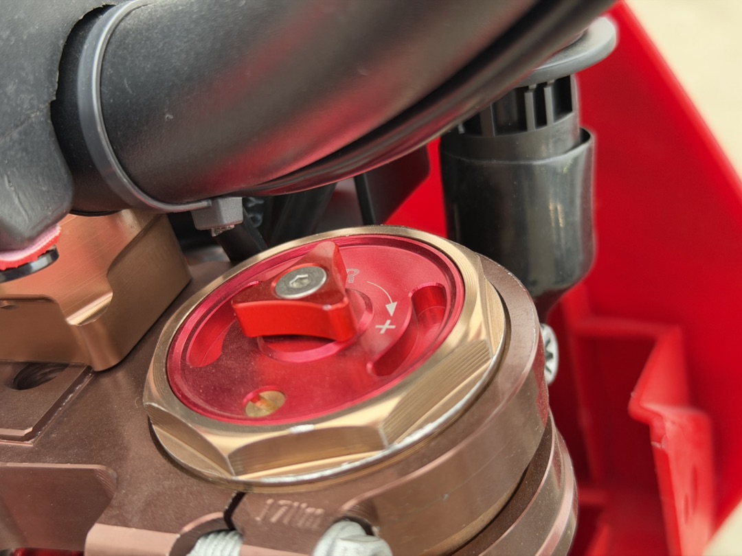 Кроссовый мотоцикл (эндуро) PROMAX WOLVERINE 302 2T EFI в Кирове