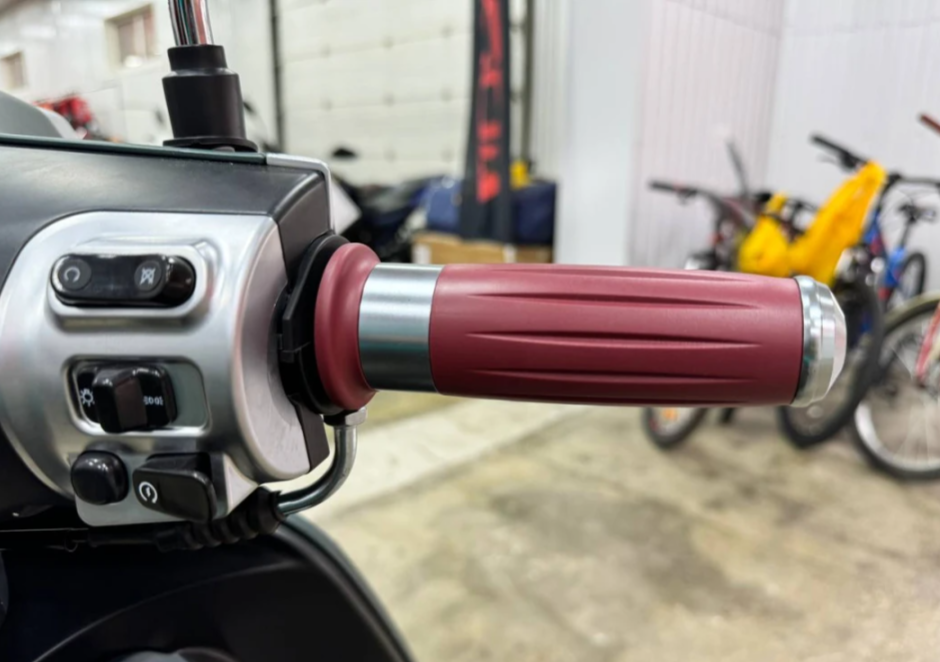 Скутер PROMAX Miami 240 (49) в Кирове