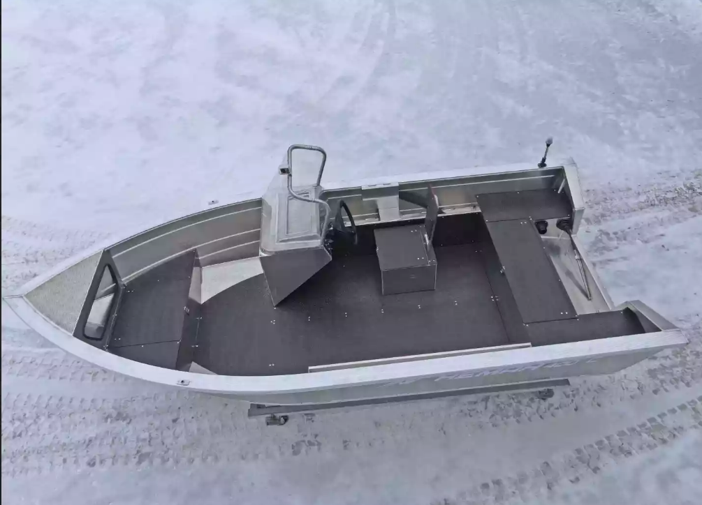 Алюминиевая лодка Неман-400 С в Кирове