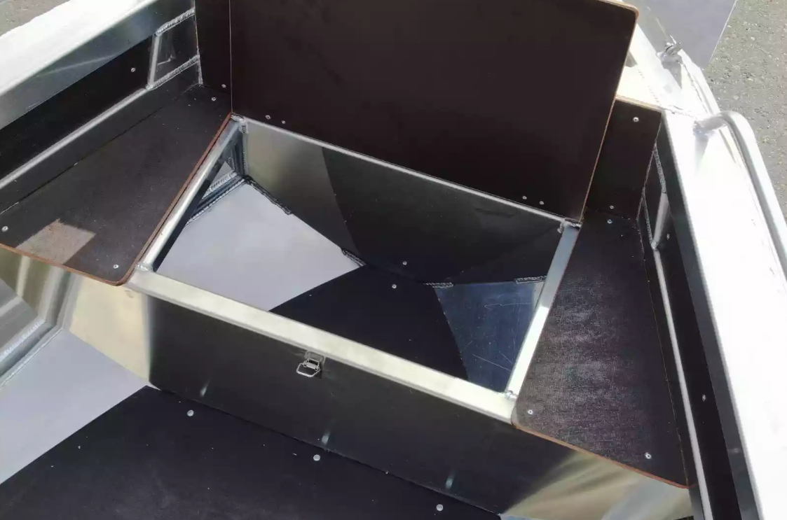 Алюминиевая лодка  Неман-480 Р в Кирове