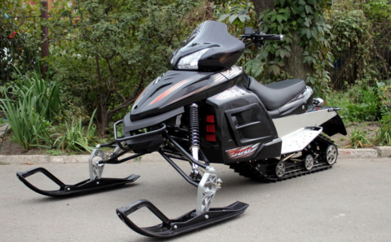 Снегоход Snow Fighter SF-300 в Кирове