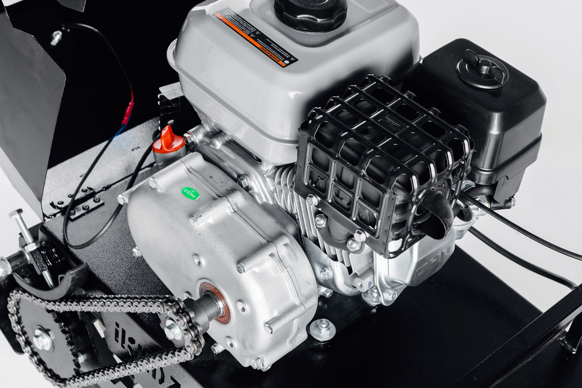 МОТОБУКСИРОВЩИК IKUDZO 1100/380 К7 в Кирове