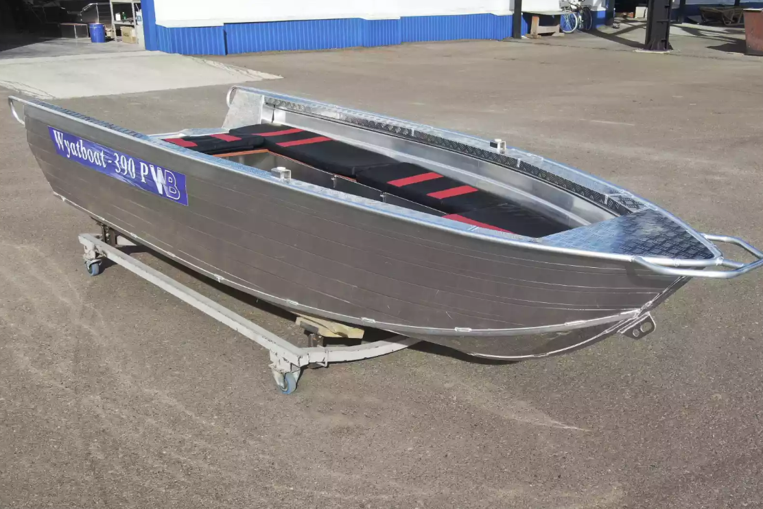 Алюминиевая лодка Wyatboat-390РМ увеличенный борт в Кирове