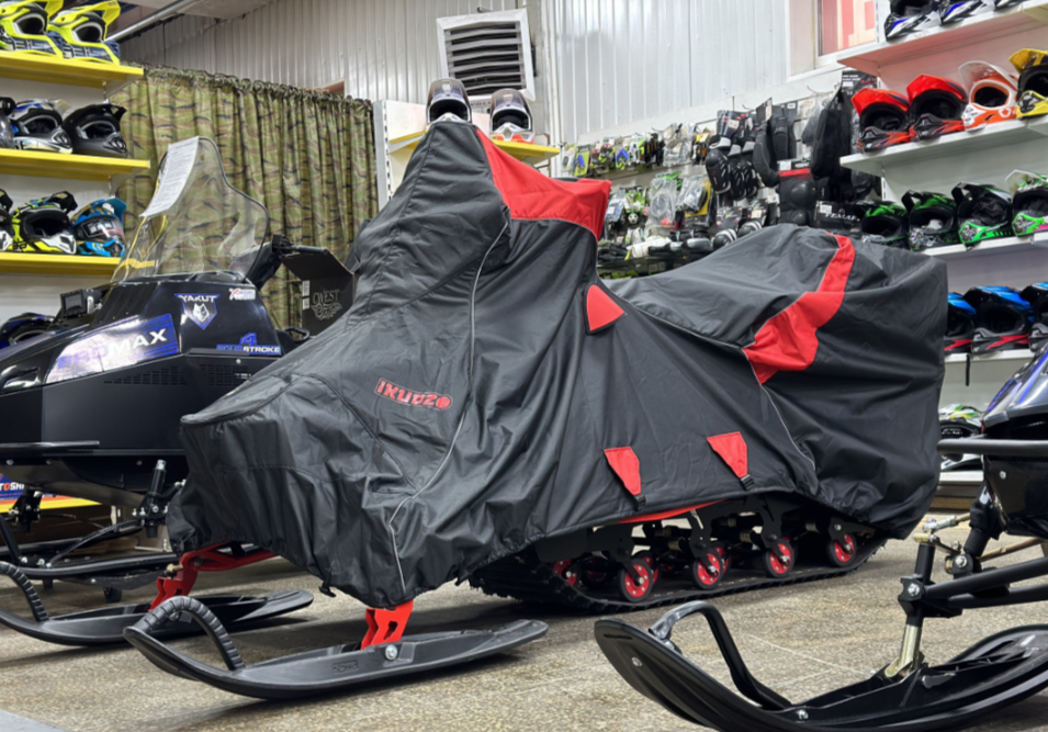 Чехол транспорт. снегохода IKUDZO HUNTER черно-красный Оксфорд ПРЕМИУМ качества с лого IKUDZO в Кирове