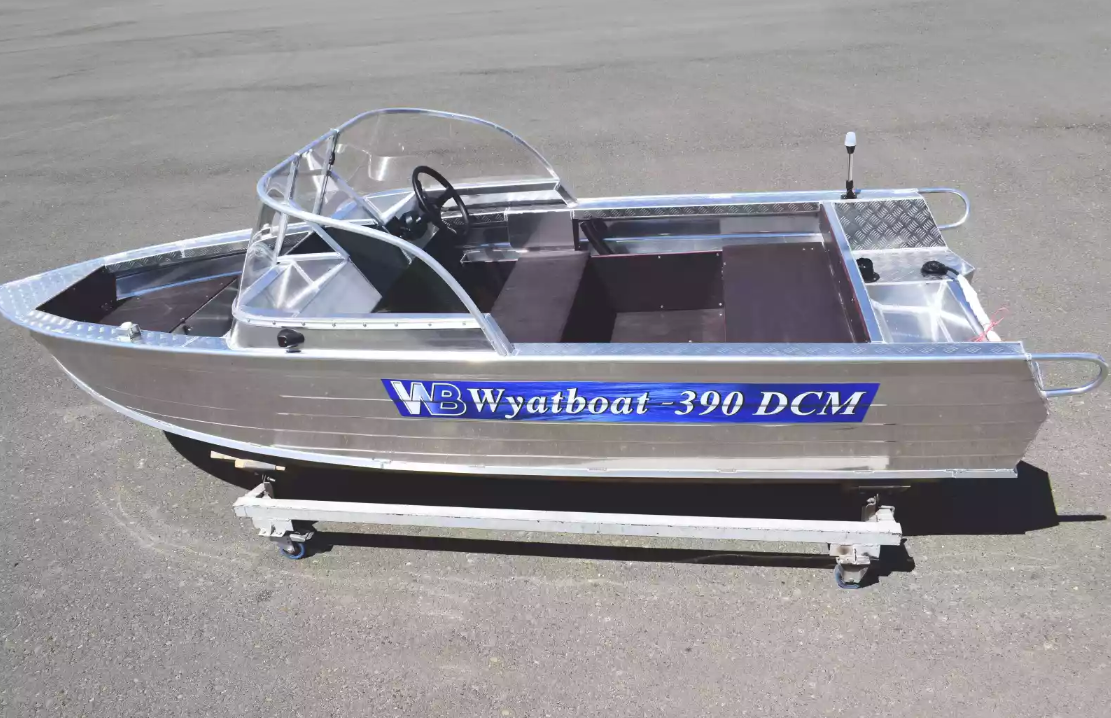 Алюминиевая лодка Wyatboat-390 DCM в Кирове