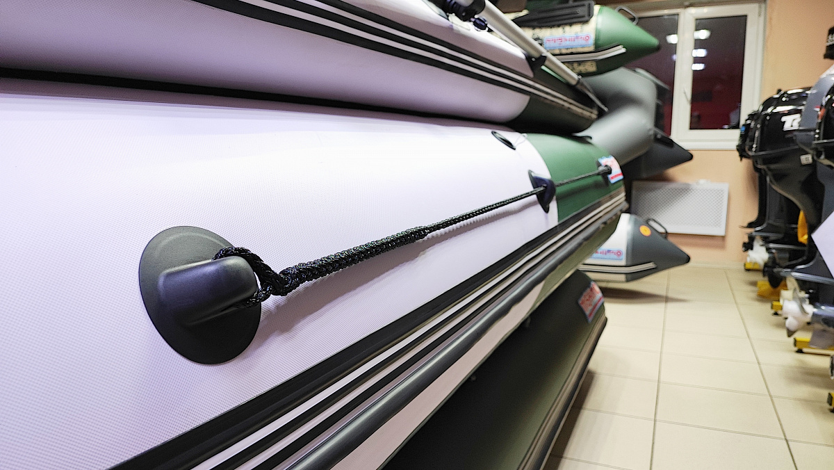 Лодка MISHIMO FAMILY PRO 390 в Кирове