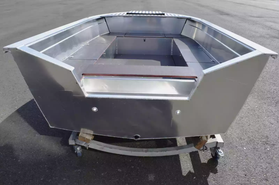 Алюминиевая лодка Неман-400 Р PRO в Кирове