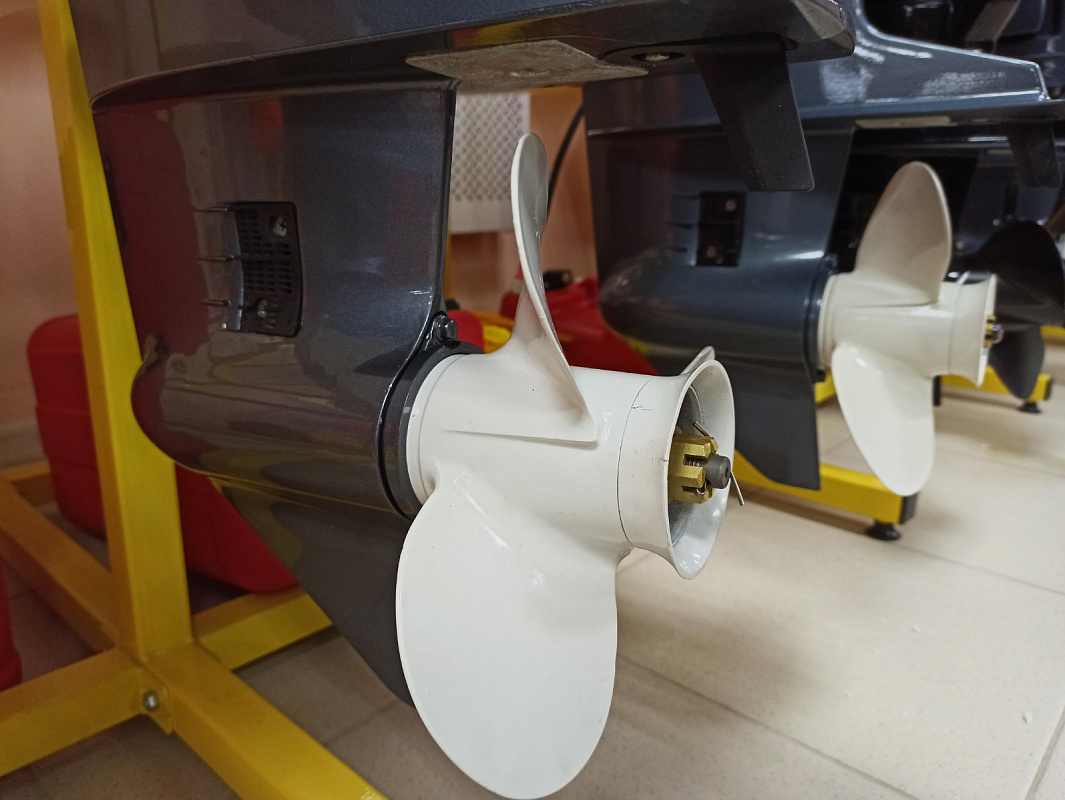 Лодочный мотор BREEZE T30S (2х тактный) в Кирове