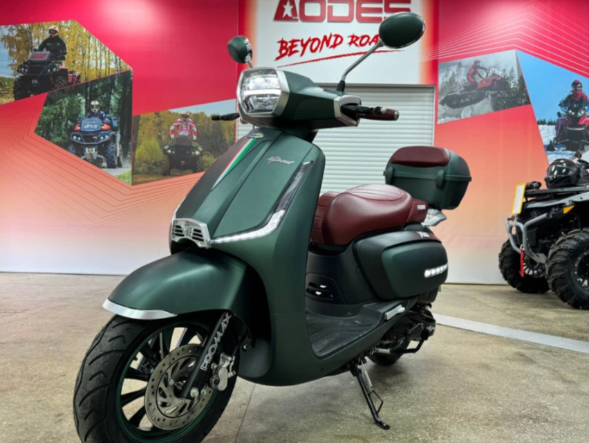 Скутер PROMAX Miami 240 (49) в Кирове