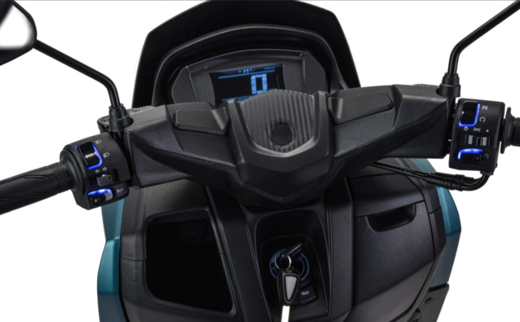 Скутер MOTOLAND (МОТОЛЕНД) VULKAN 150 в Кирове