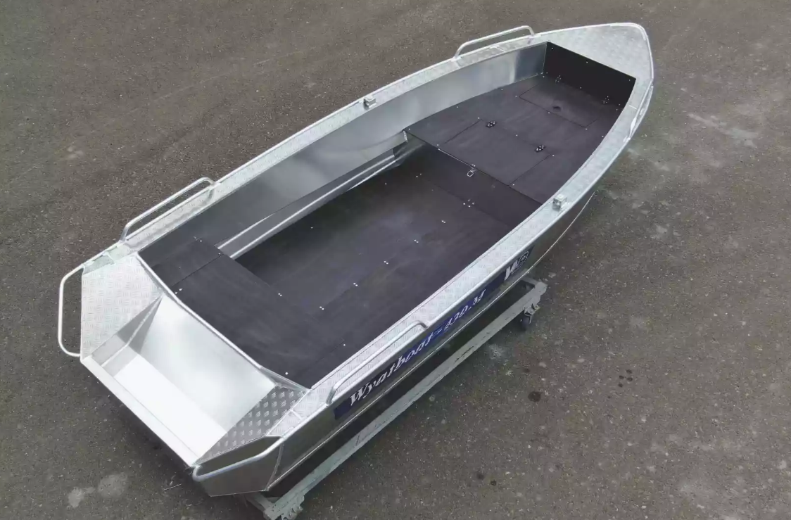 Алюминиевая лодка  Wyatboat-430М FISH в Кирове