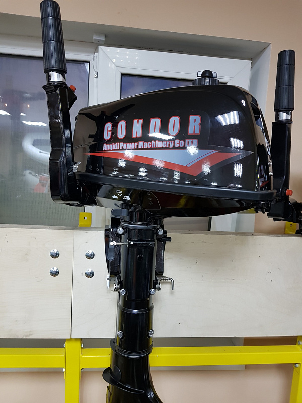 Лодочный мотор Condor T5HS с баком 12 л. в Кирове