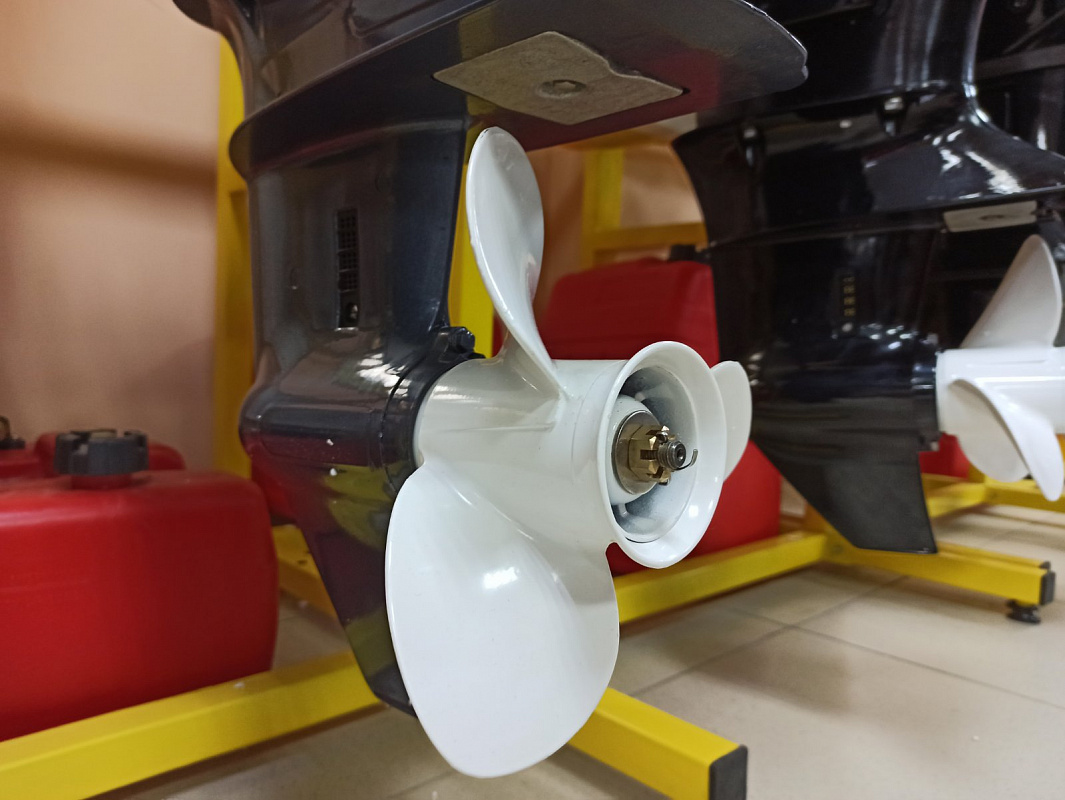 Лодочный мотор BREEZE F9,9S (4х тактный) в Кирове