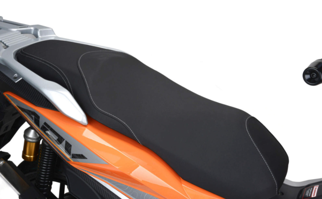 Скутер MOTOLAND (МОТОЛЕНД) T-MAX 150 в Кирове