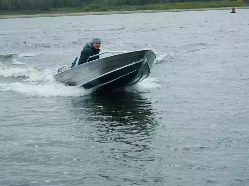 Алюминиевая лодка Wyatboat-390 M в Кирове