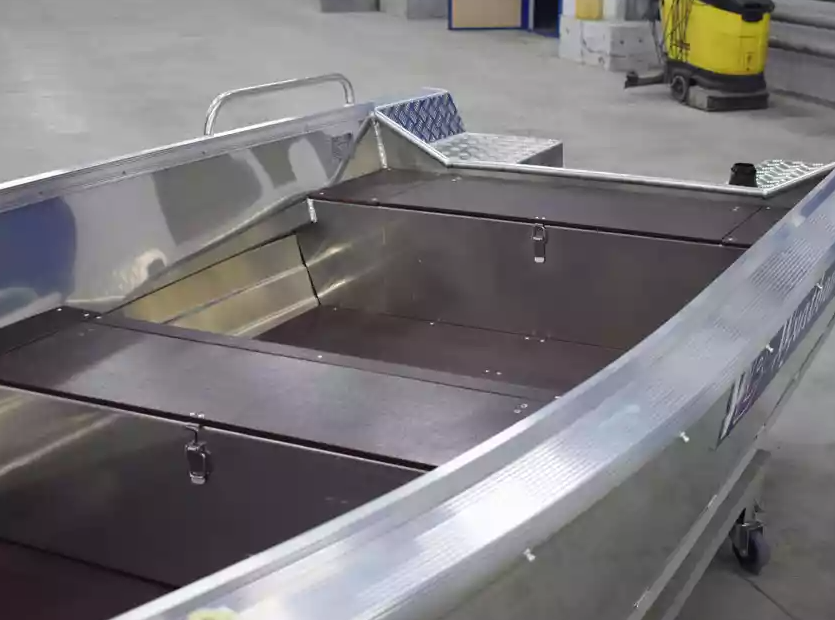 Алюминиевая лодка  Wyatboat-430 Р в Кирове