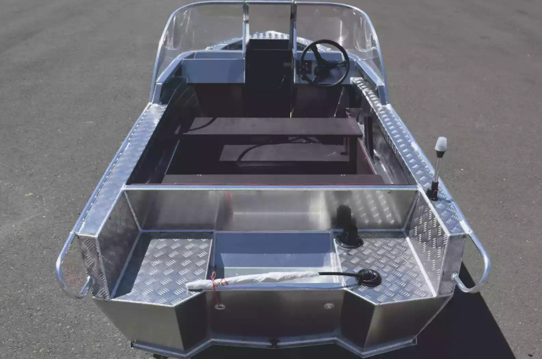 Алюминиевая лодка Wyatboat-390 DCM в Кирове