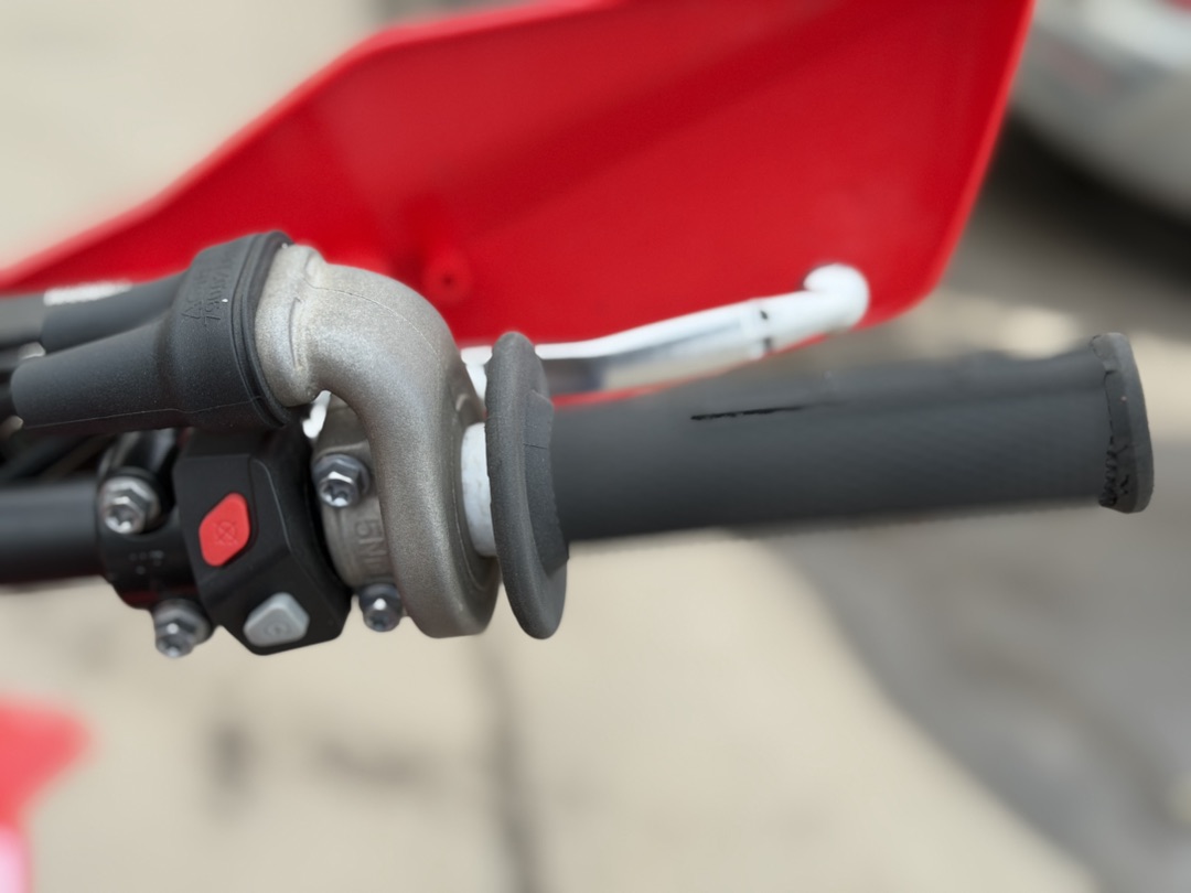 Кроссовый мотоцикл (эндуро) PROMAX WOLVERINE 302 2T EFI в Кирове