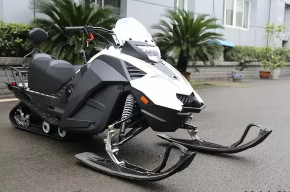 Снегоход ULAR 220 в Кирове