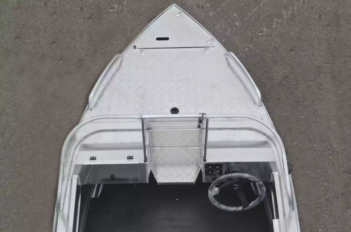 Алюминиевая лодка  Neman-400 PRO в Кирове