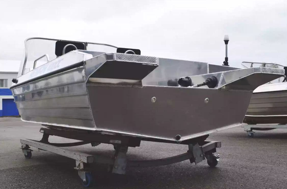 Алюминиевая лодка  Neman-400 DC в Кирове