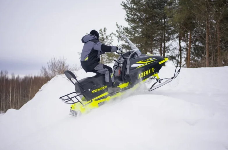 Миниснегоход Бурлак Азимут 20 л.с.  Б/У в Кирове