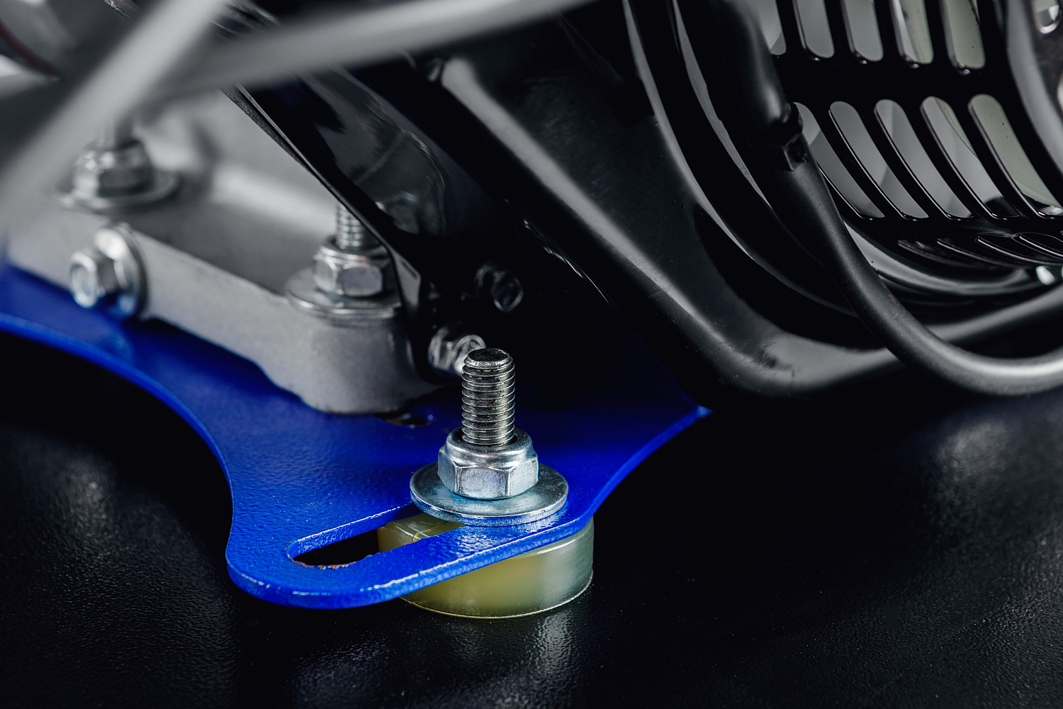 МОТОБУКСИРОВЩИК IKUDZO LONG 2.0 1700/500 EKR19 в Кирове