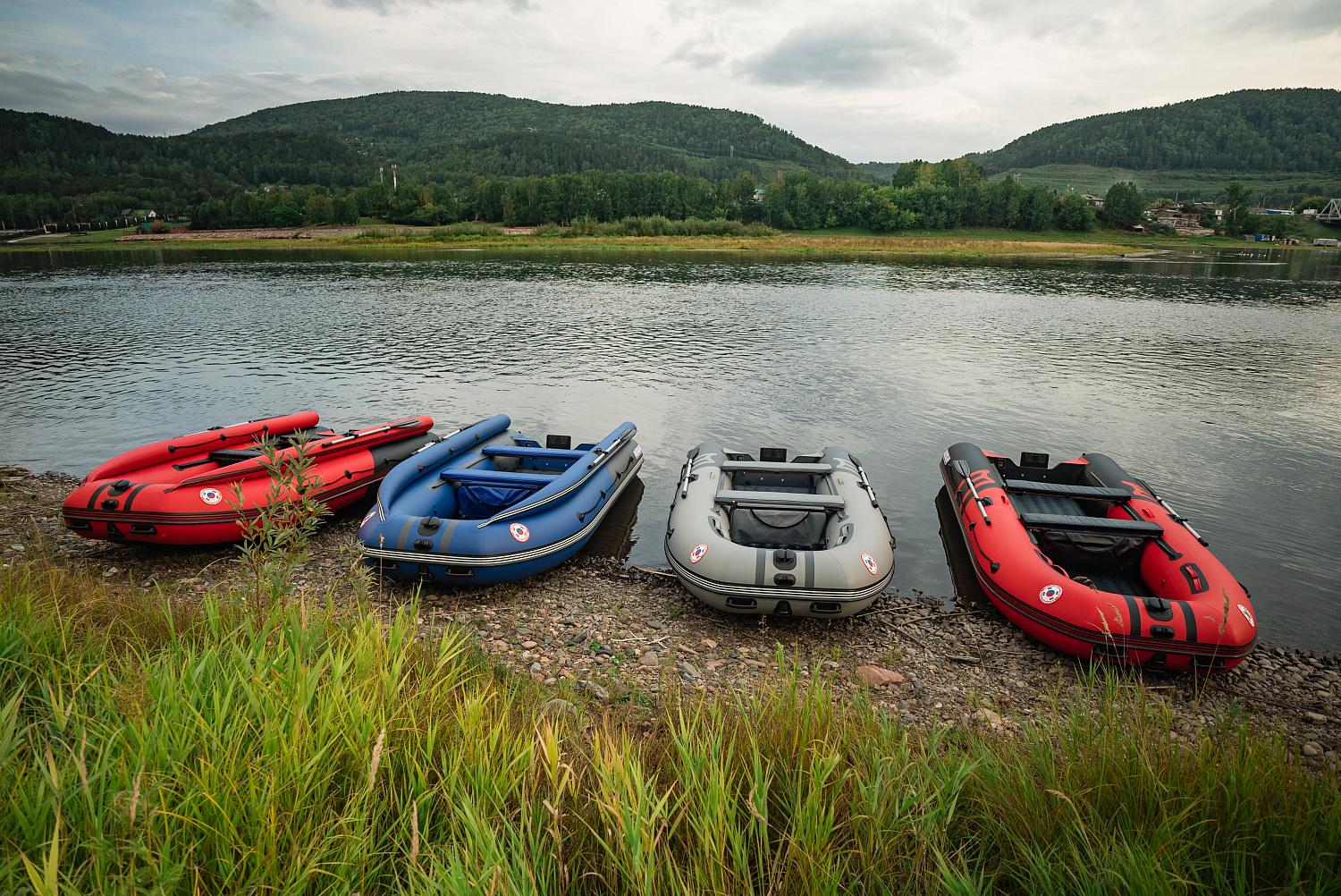 Лодка MISHIMO RIVER FJET PRO 400 под водомет в Кирове