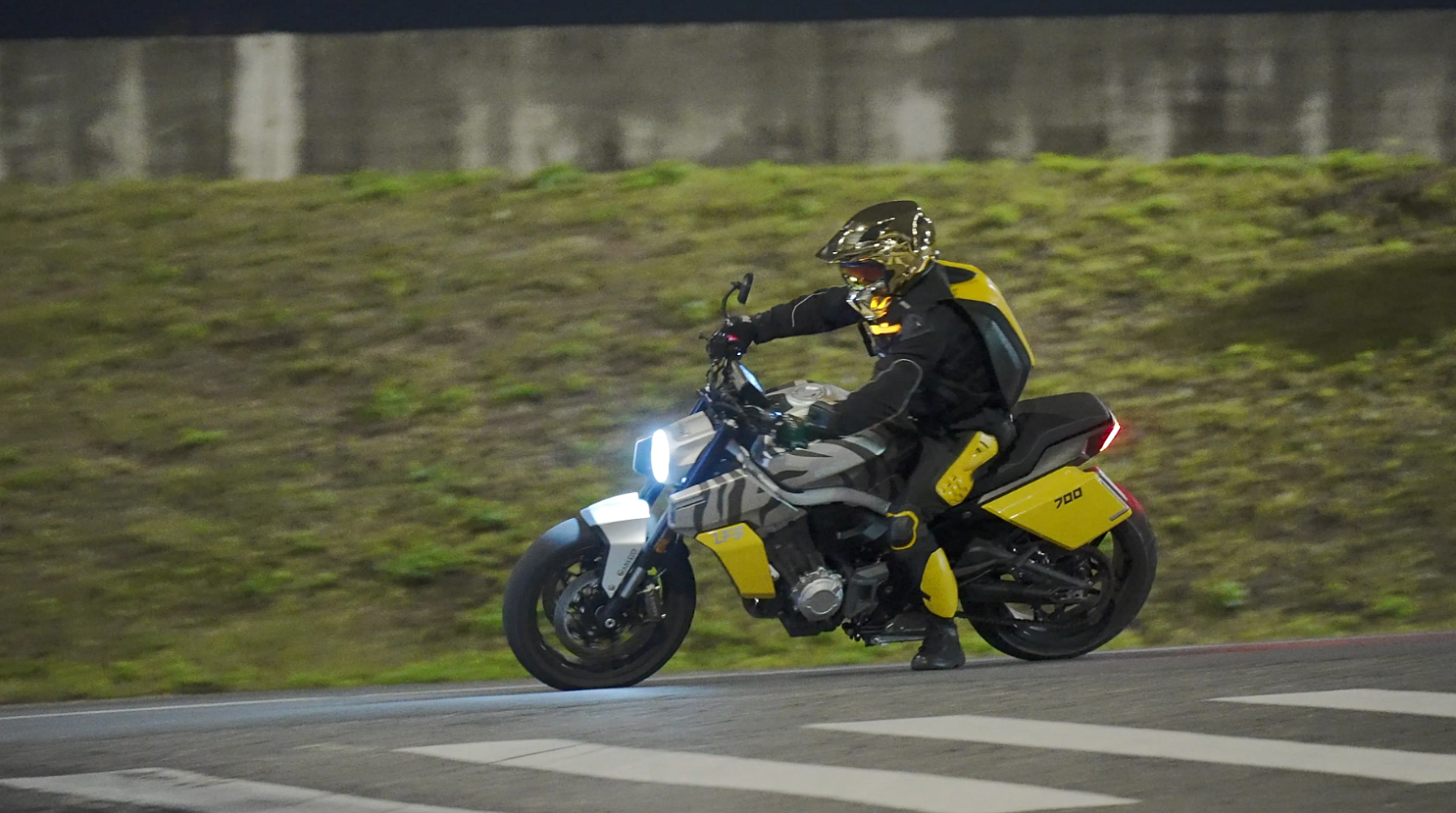 Мотоцикл Benda LFS 700 в Кирове