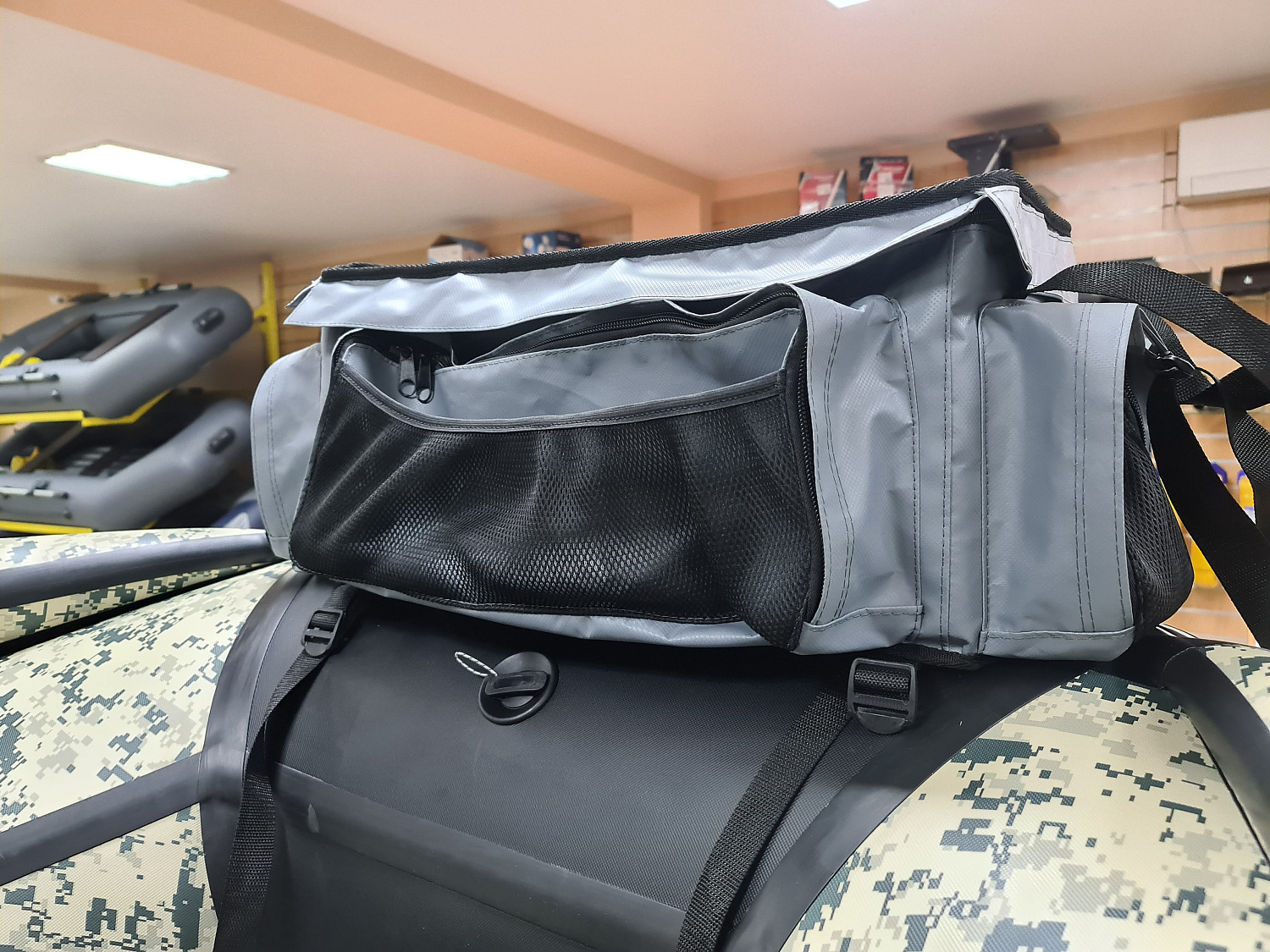 СУМКА ЛЮКС НА БАЛЛОН ДЛЯ ЛОДОК ПВХ 50Х25Х25 СМ в Кирове